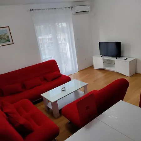 Apartman Vucko דירה טרביניה